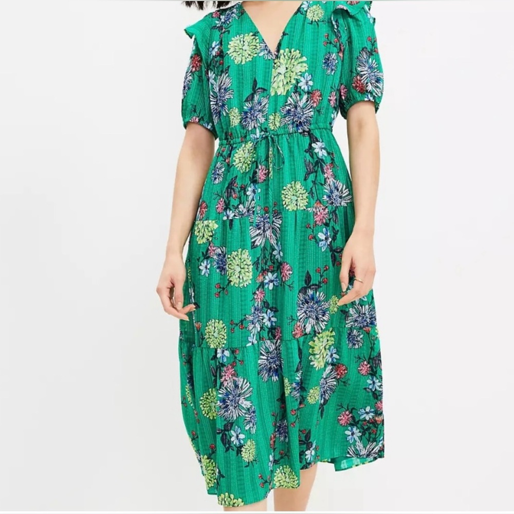 NWT LOFT Vibrant Green Ruffle V-Neck Midi Dress Size S Preppy Floral Spring